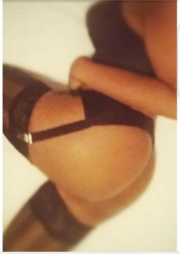 , 24 African American female escort, Bakersfield