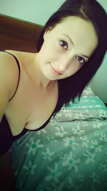 , 26  female escort, Bakersfield