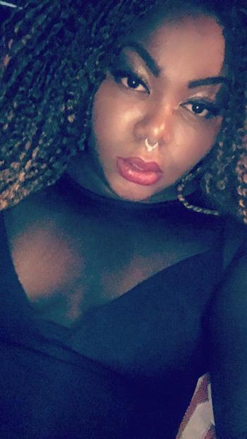 , 22  female escort, Bakersfield