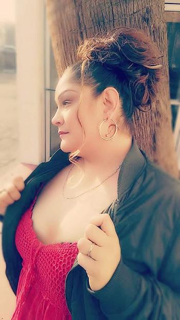 , 30  female escort, Bakersfield
