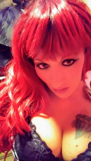 , 26  female escort, Bakersfield