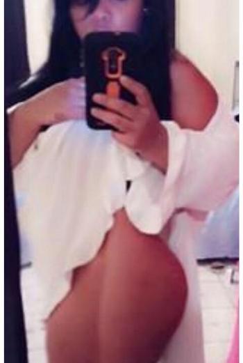 , 25  female escort, Bakersfield