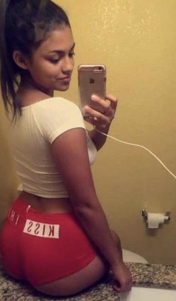 , 22  female escort, Bakersfield