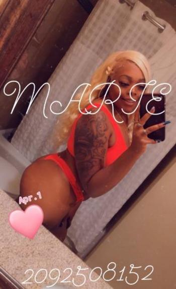 marie, 24  female escort, Bakersfield