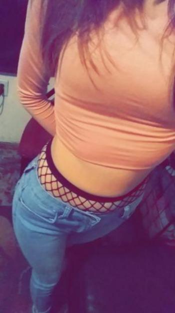 Natalie, 21  female escort, Bakersfield
