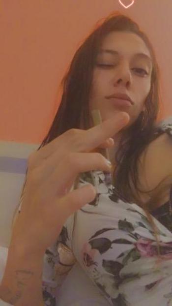 Natalie, 22  female escort, Bakersfield