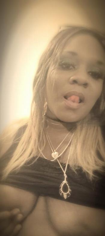 559-669-9487, 33  female escort, Bakersfield