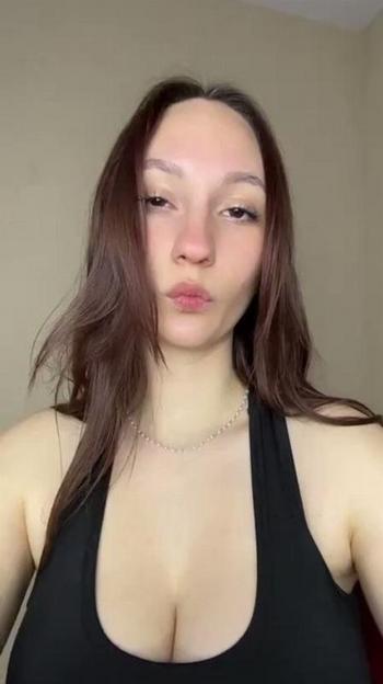 209-583-5179, 24  female escort, Bakersfield