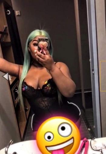 Jimely , 22  female escort, Bakersfield