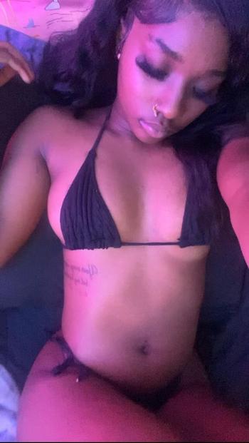 lucy, 20  female escort, Bakersfield