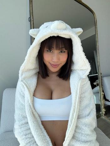 283-203-4098, 25  female escort, Bakersfield