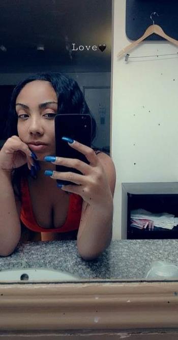 Yazmine's Boutique, 33  female escort, Bakersfield