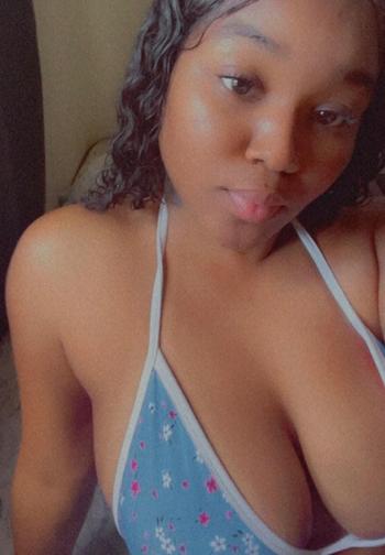 Sin , 20  female escort, Bakersfield
