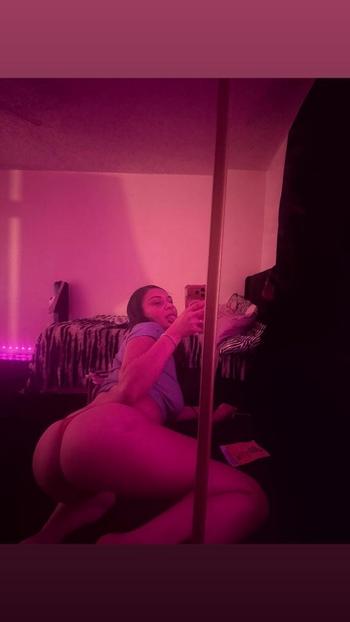 StarBabbyy, 21  female escort, Bakersfield