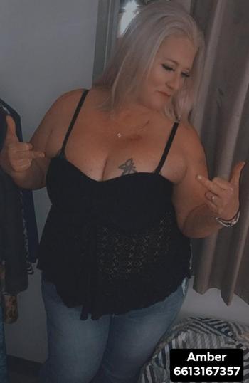 Ambie, 45  female escort, Bakersfield