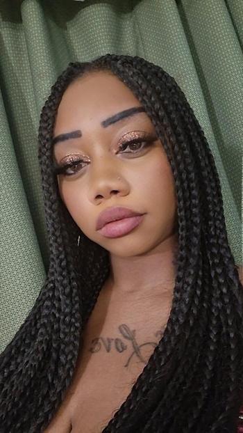 Hazel Luv, 25  female escort, Bakersfield