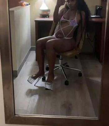 Diamond , 26  female escort, Bakersfield