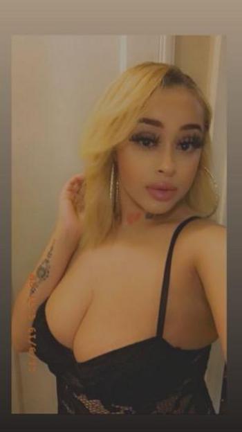5599008070, female escort, Bakersfield