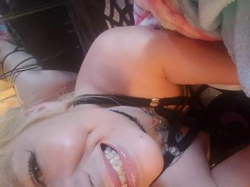 6618740100, female escort, Bakersfield
